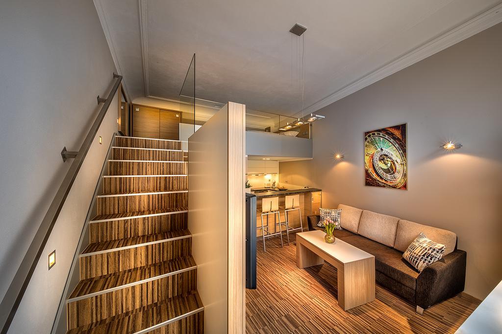 Stylish Apartment In Old Town Prag Exteriör bild