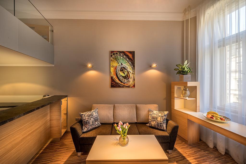 Stylish Apartment In Old Town Prag Exteriör bild